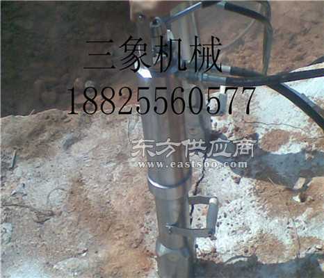 石材開采中的應(yīng)用方案圖片