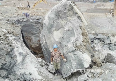 靜態爆破巖石工程技術