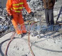 供應(yīng)劈裂機(jī),,石材開采路面挖掘的最佳設(shè)備_其他_路面機(jī)械_整機(jī)供應(yīng)_整機(jī)平臺(tái)_中國(guó)路面機(jī)械網(wǎng)